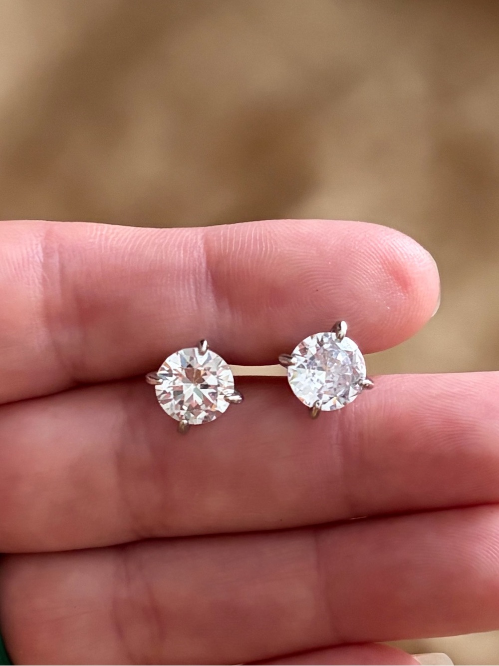 Classic Round Clear Crystal Stud Earrings - Silver Prong